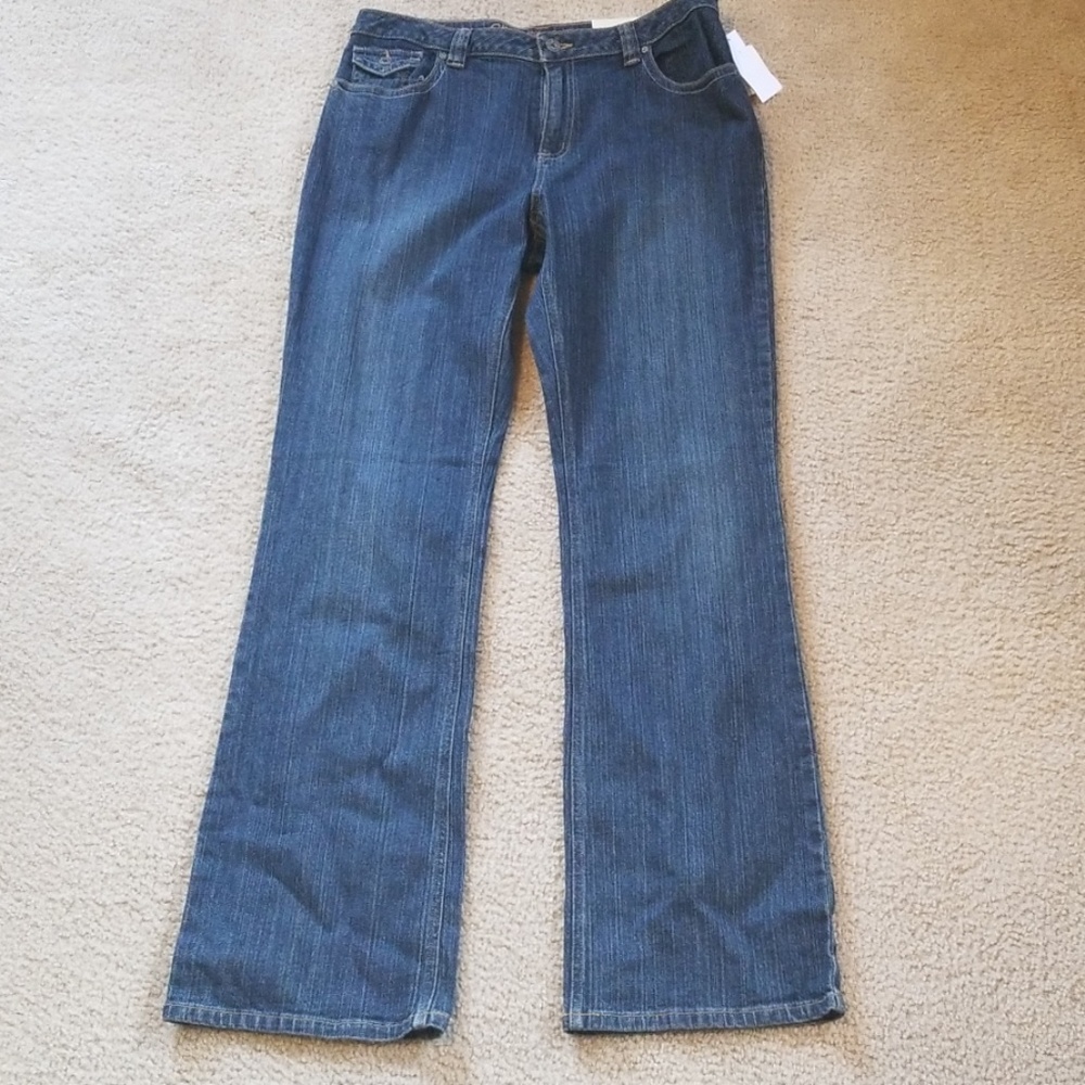 Bootcut Jeans (Average length)